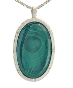 Colgante de Malaquita y plata de ley 925 diseño oval